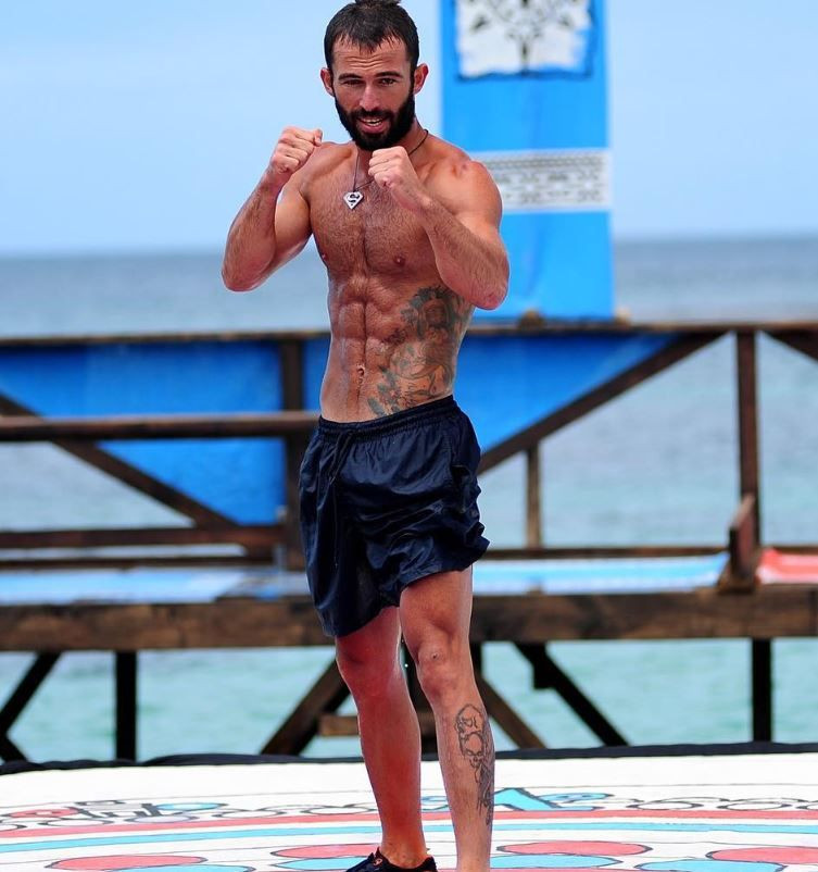 Şampiyon Turabi'den Acun Ilıcalı'ya olay sitem: Nusret yarışsın! Eski yarışmacıları yerden yere vurdu - Resim: 1