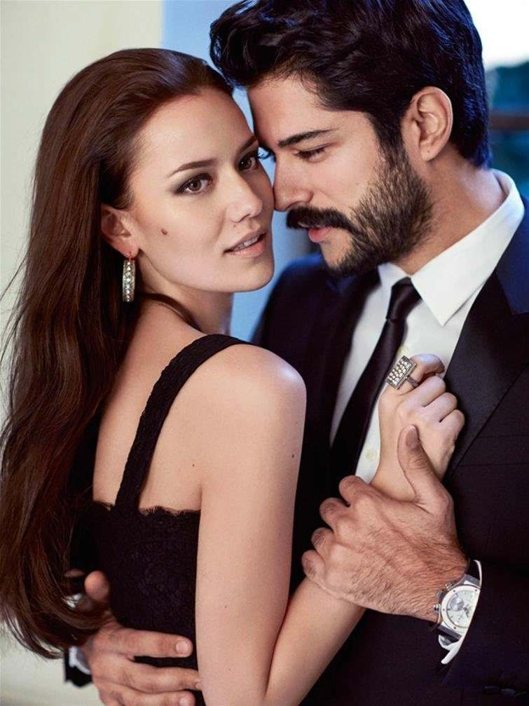 Fahriye Evcen Burak Özçivit'i çok özledi bakın ne yaptı - Resim: 3