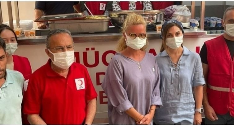 Müge Anlı Antalya yangınında zarar gören vatandaşları ziyaret etti - Resim: 4