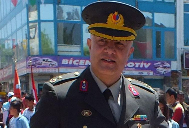 Şehit binbaşı katilinin ismini cüzdanında taşıyormuş! - Resim: 1