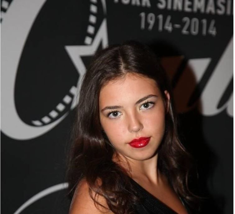 Aygün Aydın'dan olay itiraf: Avukata verecek param yok, eskortluk yapacağım - Resim: 2