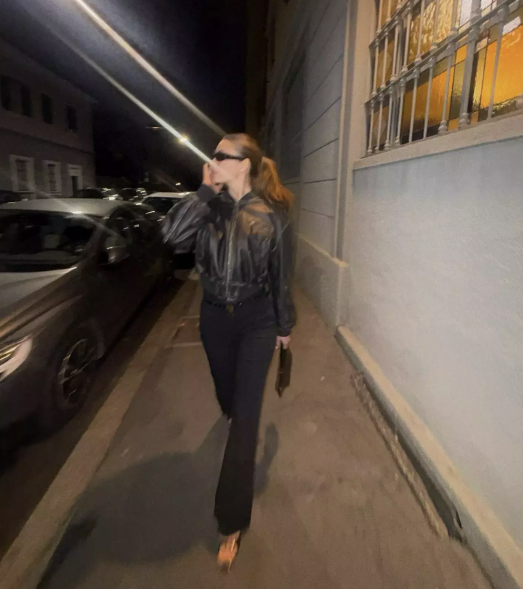 Afra Saraçoğlu Milano'dan paylaştı! O karelerine beğeni yağdı... - Resim: 2