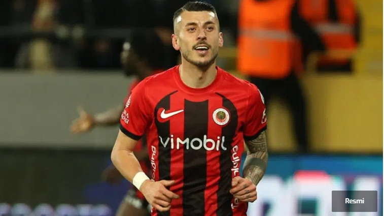 Süper Lig’de yaz transfer dönemi sona erdi: İşte atılan tüm imzalar - Resim: 166