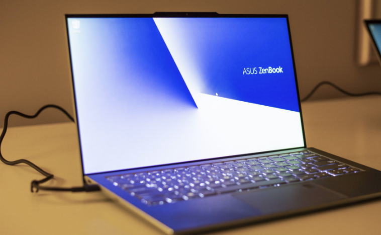 En ince çerçeveli bilgisayar Zenbook S13 tanıtıldı işte özellikleri - Resim: 1