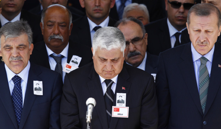 Orgeneral Özel babasını böyle uğurladı - Resim: 3