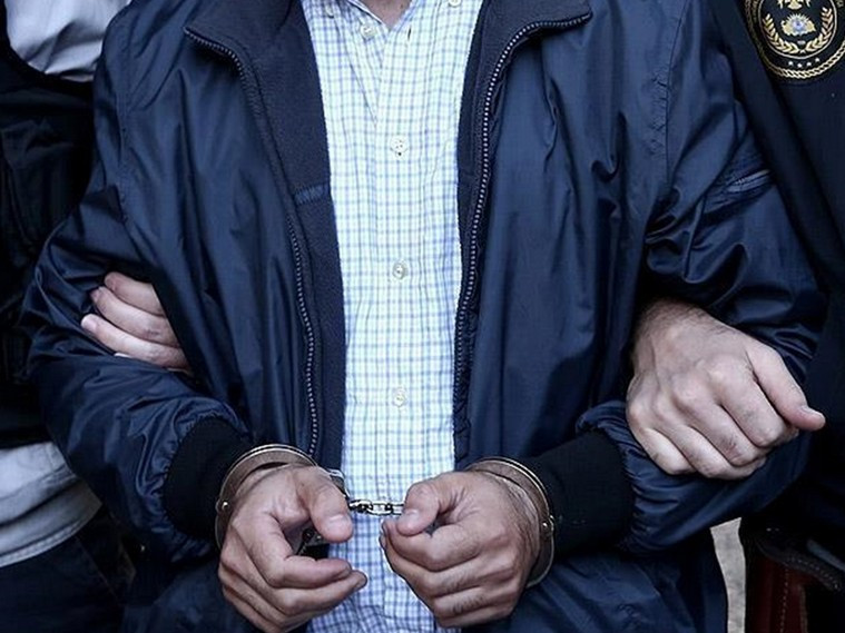 FETÖ'de yeni dalga eski AK Partili başkan da var - Resim: 1