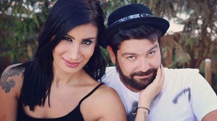 Rıza Esendemir'den eski eşi İrem Derici'ye cenaze çelengi tepkisi - Resim: 4