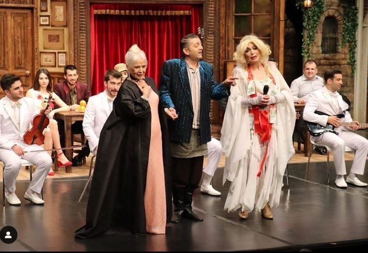 Fehmi Dalsaldı AIDS mi oldu iddialara 'İncir Reçeli' yanıtı Gullüm Show'un Azize'si Deniz Fehmi Dalsaldı kimdir - Resim: 2