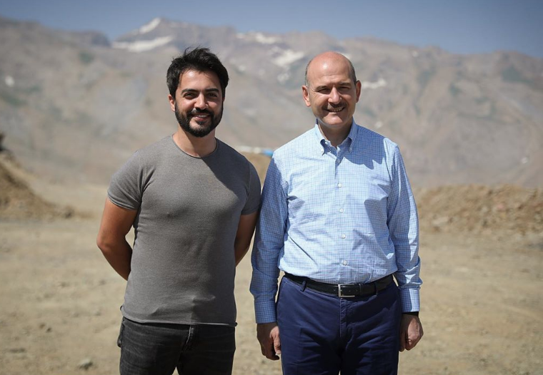 Yusuf Güney'in polislerle paylaşımı sosyal medyayı salladı harekata desteği TT oldu - Resim: 1