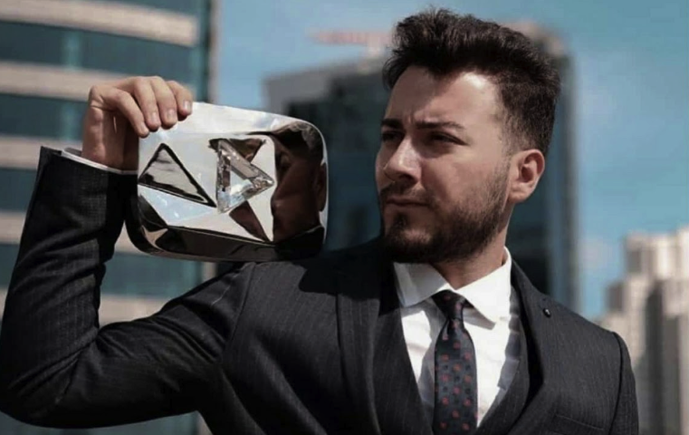 Enes Batur'un 3 yıllık sessizliği 24 saatte servete dönüştü! Bir videodan kazandığı paraya bakın... - Resim: 2