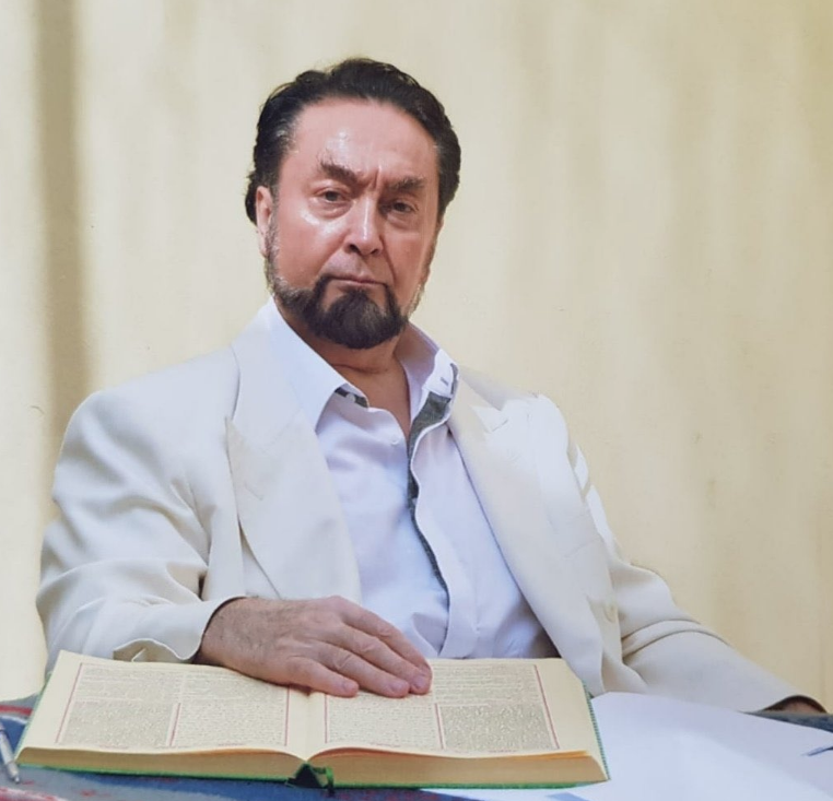 Adnan Oktar'ın son görüntüsü ortaya çıktı! Kur'an-ı Kerim'li pozu olay - Resim: 4