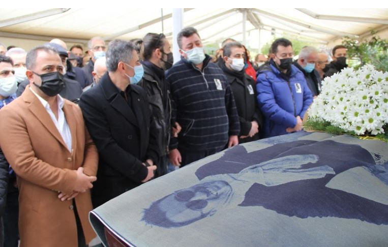 Gülçin Ergül'ün kazada kaybettiği sevgilisi Erdal Lafçı son yolculuğuna uğurlandı - Resim: 2