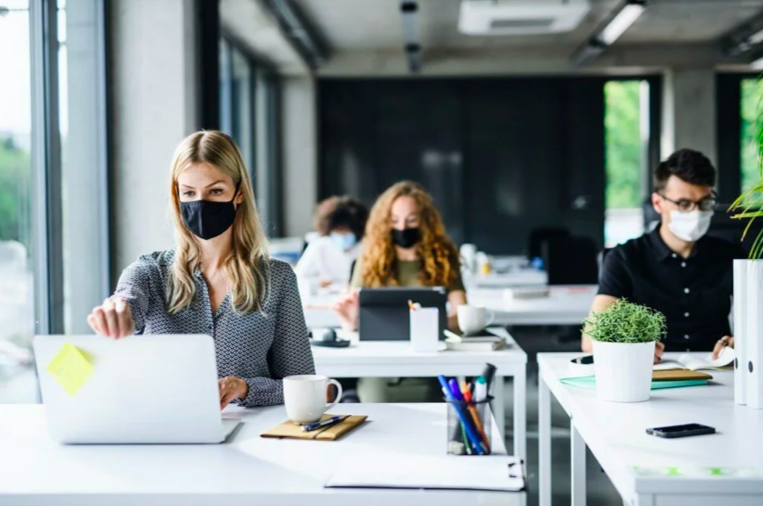Aşılı olmasına rağmen koronavirüse yakalananlar ne yapmalı? Karantinaya girecek mi? - Resim: 3