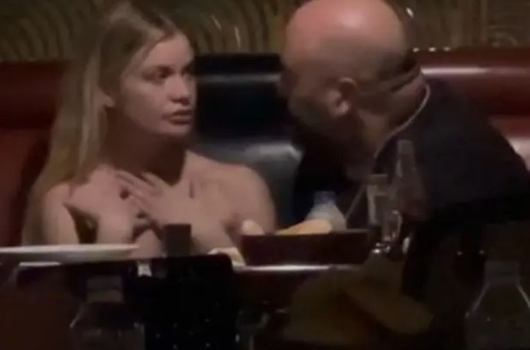 Somer Sivrioğlu kendinden 22 yaş küçük sevgilisi ile uygunsuz görüntülendi - Resim: 4