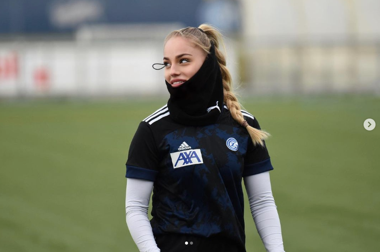 En güzel kadın futbolcu Ana Maria Markovic'ten 'dişilik' sitemi! Bana öyle demeyin - Resim: 1