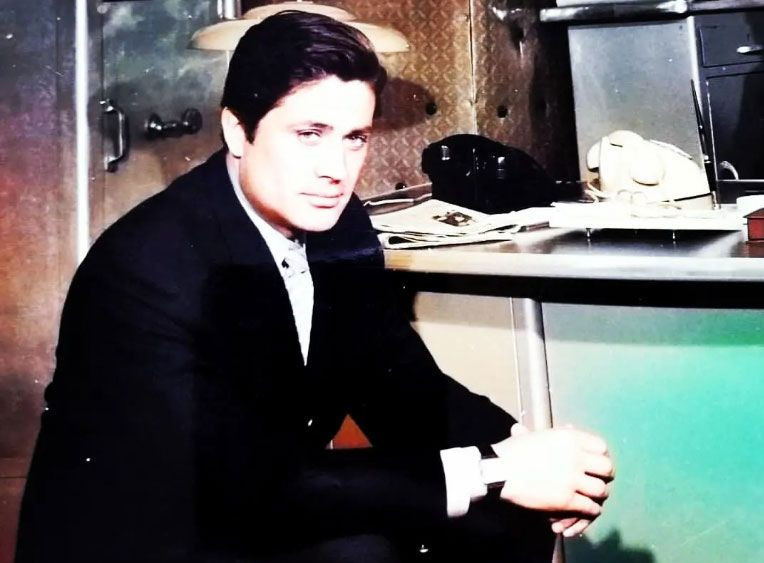 Cüneyt Arkın neden öldü ilk eşi ve sakladığı kızı kimdir! Karısı Betül ve çocukları yıkıldı - Resim: 4