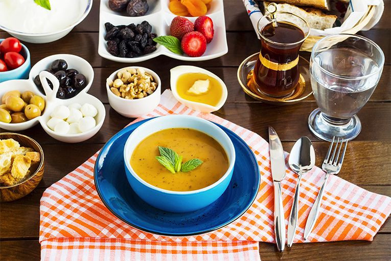 Oruç tutarken susuzluk nasıl giderilir? Ramazan'da susuzluk hissini gideren öneriler! - Resim: 1