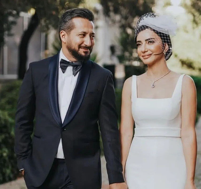Ünlü şarkıcı Öykü Gürman, Fatih İçmeli ile evlendi! - Resim: 4