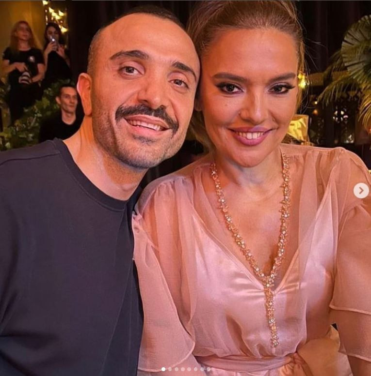 Süleyman Yağcı'nın 'metroda öpüşme' çıkışına Demet Akalın cevabı: Okan'ın dudaklarına yapışacağım - Resim: 1