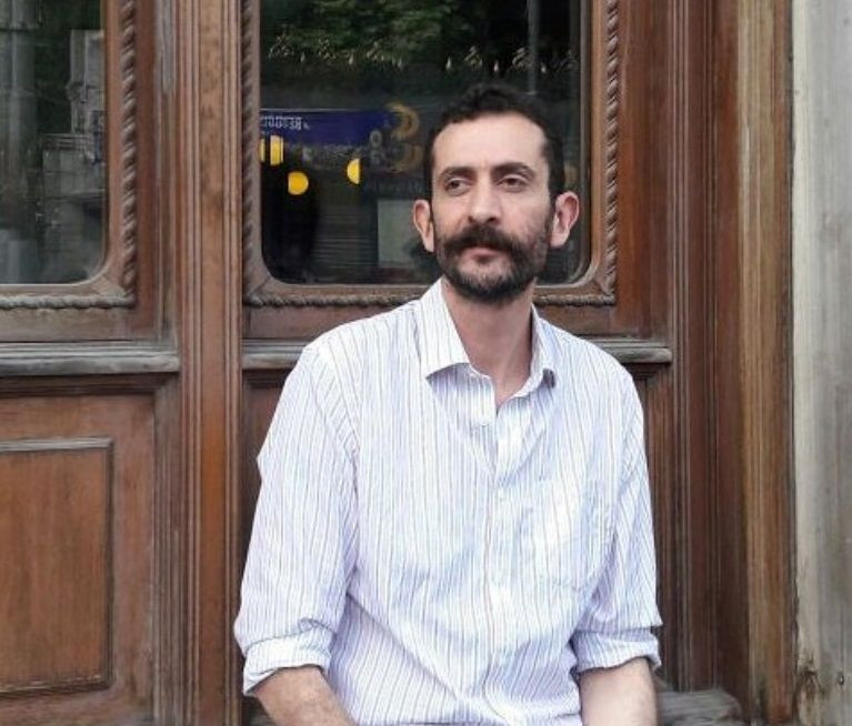 İzzet Altınmeşe'nin oyuncu oğlu Ali Murat intihar etti! Bir dizide oynuyordu - Resim: 2