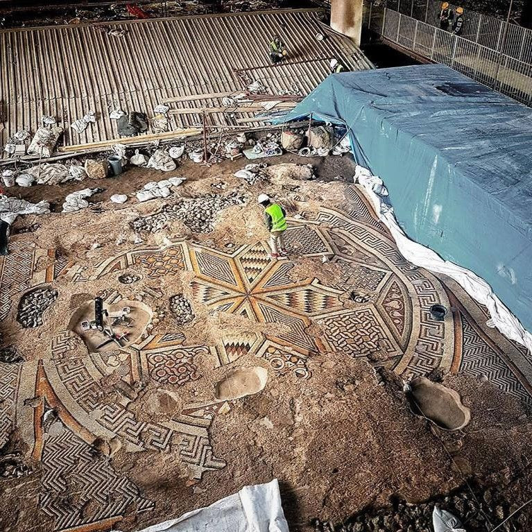 Böyle halı görülmedi! Dünyanın en büyük antik taban mozaiği... - Resim: 2