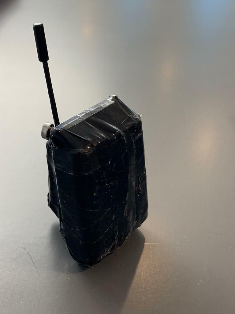 Bayraklı Belediye Başkanı'nın odasından dinleme cihazı çıktı hemen polis çağrıldı - Resim: 3