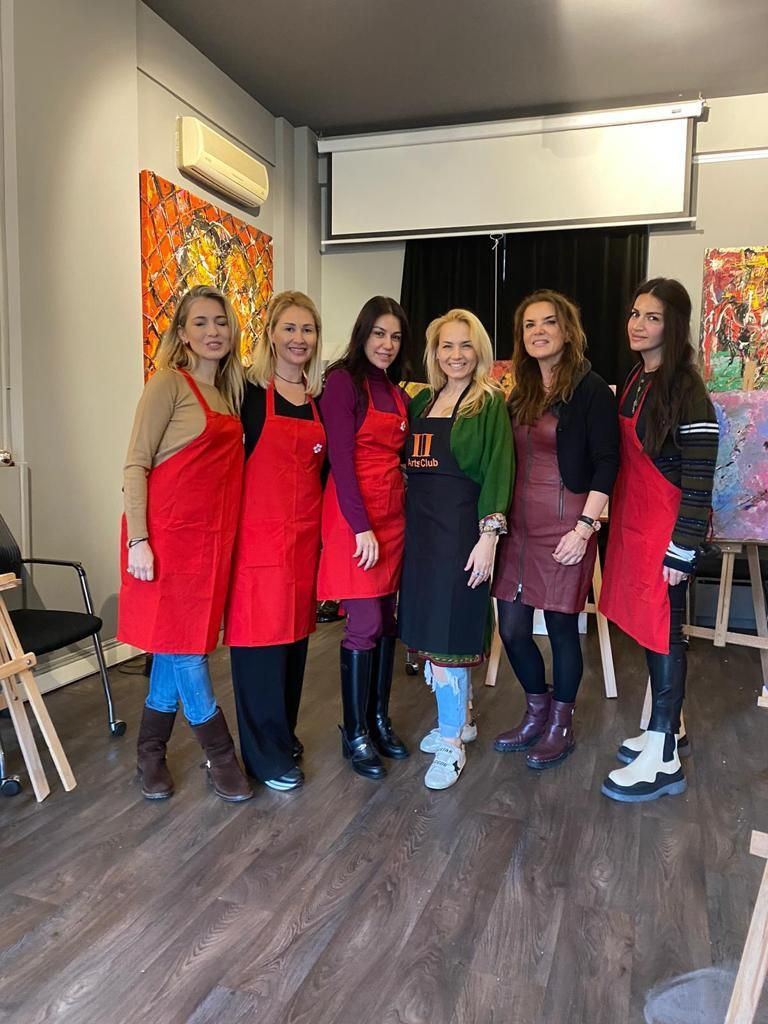 Kızılay, hayırsever kadınları sanatla buluşturdu - Resim: 4