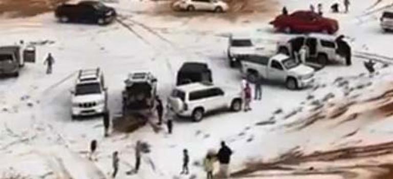 Olmaz olmaz demeyin sonunda çöle kar yağdı - Resim: 4