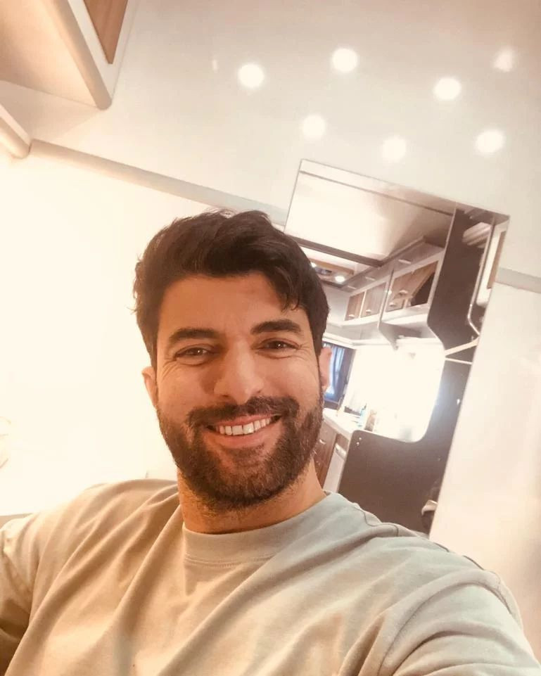 'Çok özeldi, ağladım' diyen Kaçış yıldızı Engin Akyürek itiraf etti: Bunu tarif edemezsiniz - Resim: 2