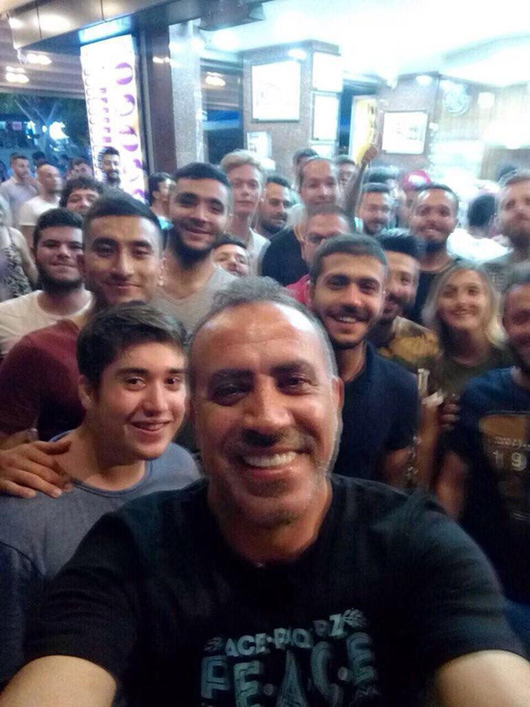 Bir anda etrafını sardılar ve... - Resim: 3