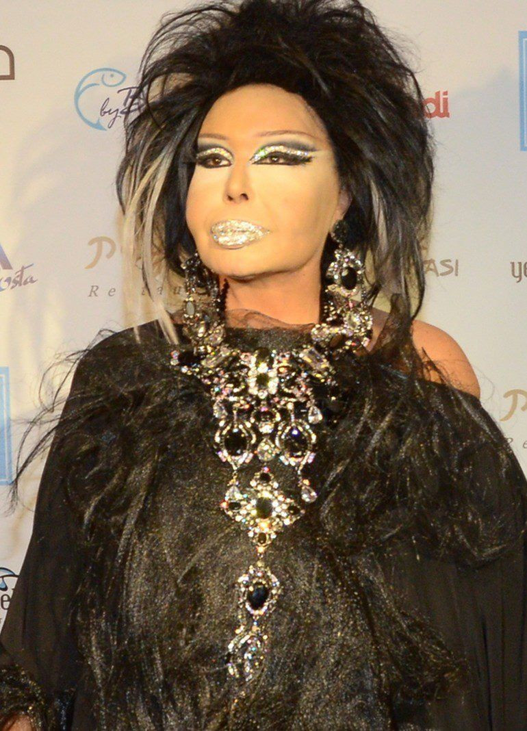 Bülent Ersoy'un gençlik fotoğrafı gündem oldu! Güzelliğiyle mankenlere taş çıkarttı - Resim: 3