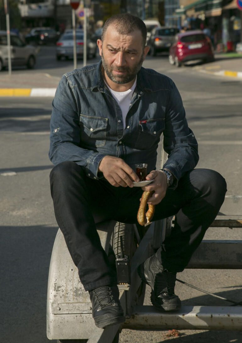 Arka Sokaklar'ın Mesut'u Şevket Çoruh diziden ayrılıyor iddiası! Açıklama geldi - Resim: 2