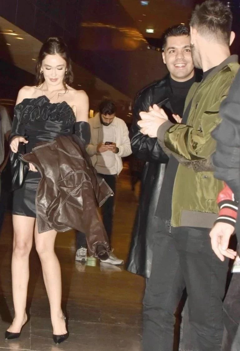 İlk aşk kıvılcımları! Emircan İğrek ile Türkiye güzeli Ceren Arslan aşk mı yaşıyor? - Resim: 4