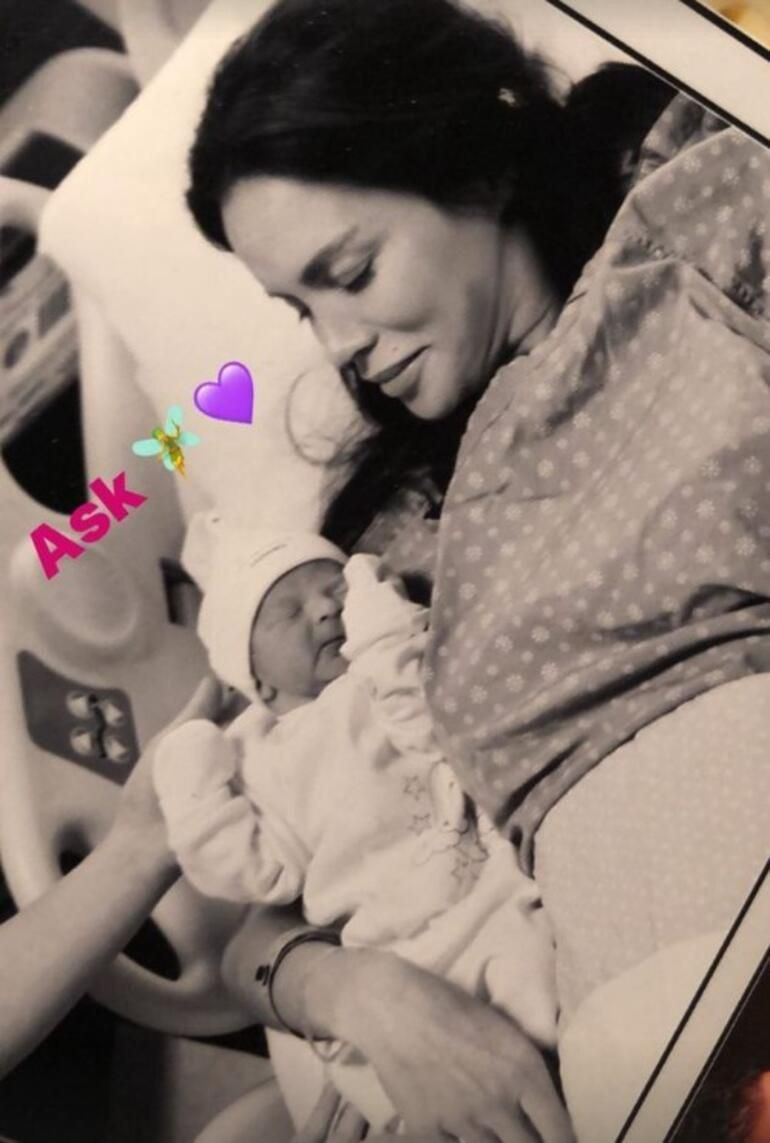 Ebru Şallı kaybettiği oğlu Pars ile fotoğrafını paylaştı: Bazı anlar ölümsüzdür! - Resim: 2