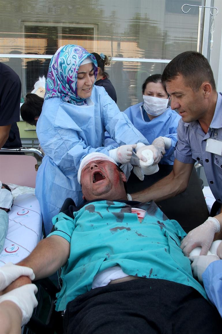 Patlama tatbikatı dehşet içinde bıraktı - Resim: 4