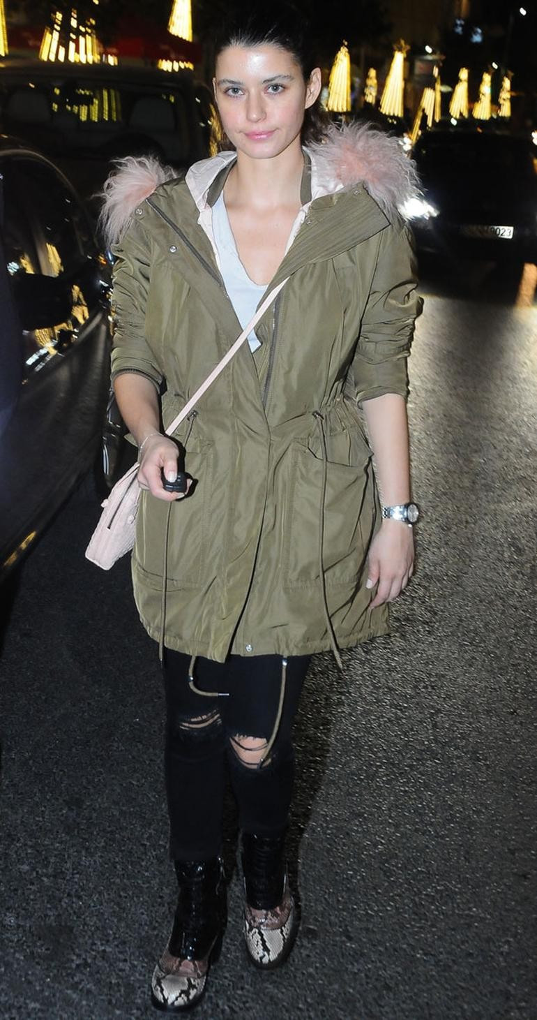 Beren Saat'in ağzını bıçak açmıyor - Resim: 2