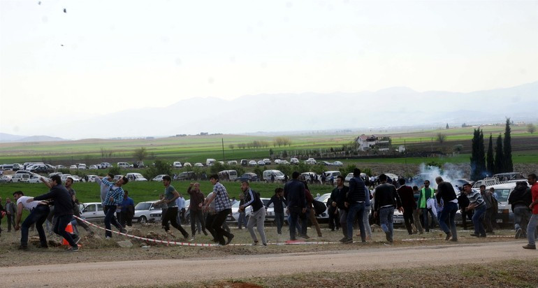 Kahramanmaraş’ta konteyner tepkisi sürüyor - Resim: 2