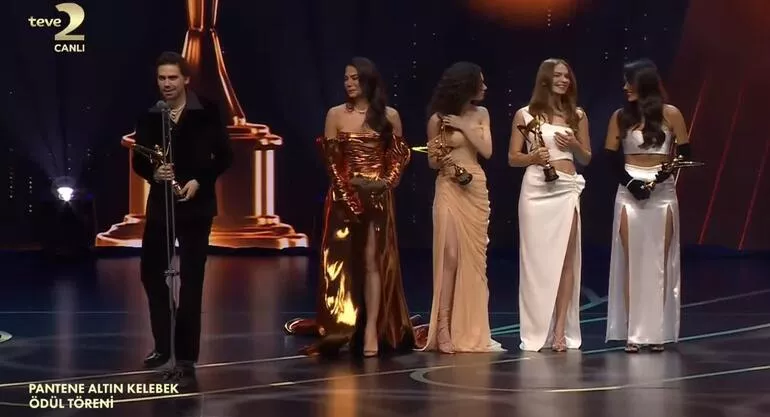 48. Pantene Altın Kelebek Ödülleri sahiplerini buldu! İşte görkemli gecede ödül alan isimler... - Resim: 2