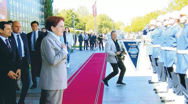 Ekrem İmamoğlu'nun zabıta müsameresi! Meral Akşener'i arkasına alıp Kemal Kılıçdaroğlu'na 'adayım' dedi - Resim: 3