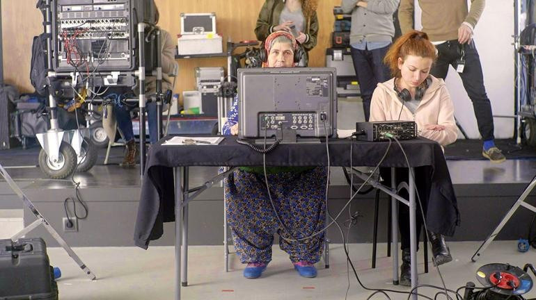 Ümmiye Koçak çekti Cristiano Ronaldo oynadı - Resim: 1