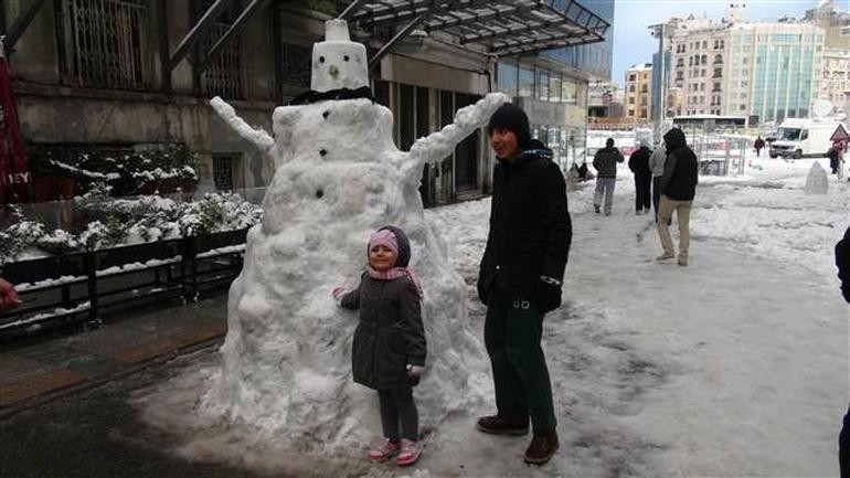 Yurdum insanının kardan adamla imtihanı! - Resim: 1