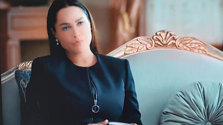 Hülya Avşar'ın Masumiyet dizisindeki filtreli halinden eser yok en doğalını paylaştı - Resim: 1