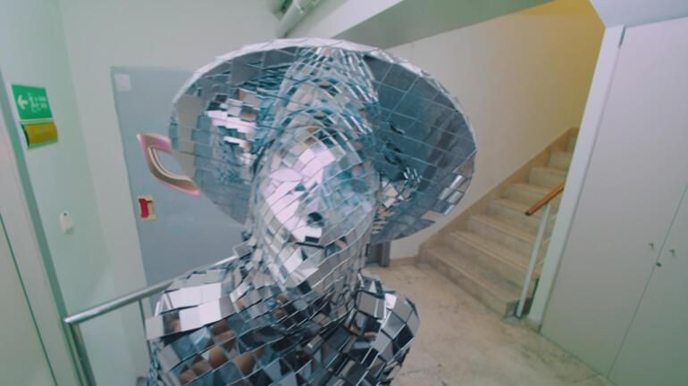 KANAL D 'Maske Kimsin Sen'i sunacak olan Yasak Elma'nın Yıldız'ı Eda Ece'ye Melis Sezen şoku! - Resim: 2