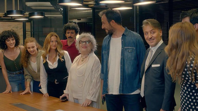 Star TV'den o diziyle ilgili flaş karar! Sadakatsiz ve Masumlar Apartmanı karşısında direnemedi - Resim: 1