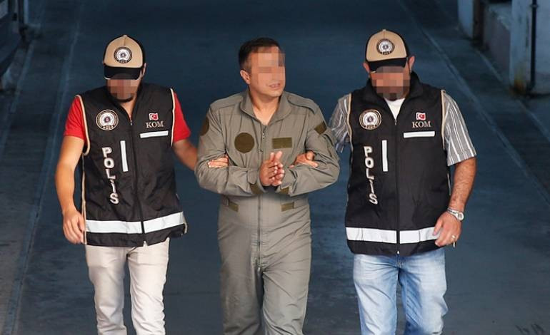 Darbeci askerlerin cebinden çıkan bir dolarların sırrı! - Resim: 3