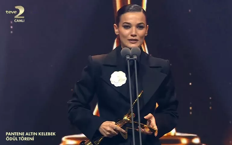 48. Pantene Altın Kelebek Ödülleri sahiplerini buldu! İşte görkemli gecede ödül alan isimler... - Resim: 3