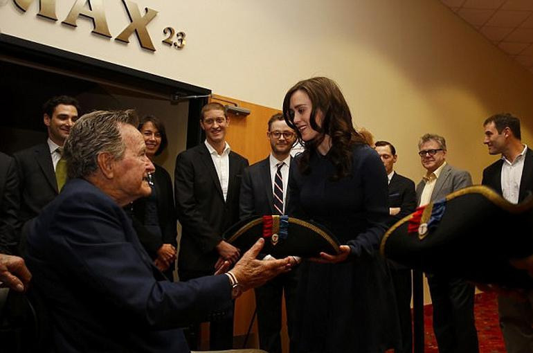 Eski başkan hakkında yıllar sonra gelen bomba taciz itirafı! - Resim: 4