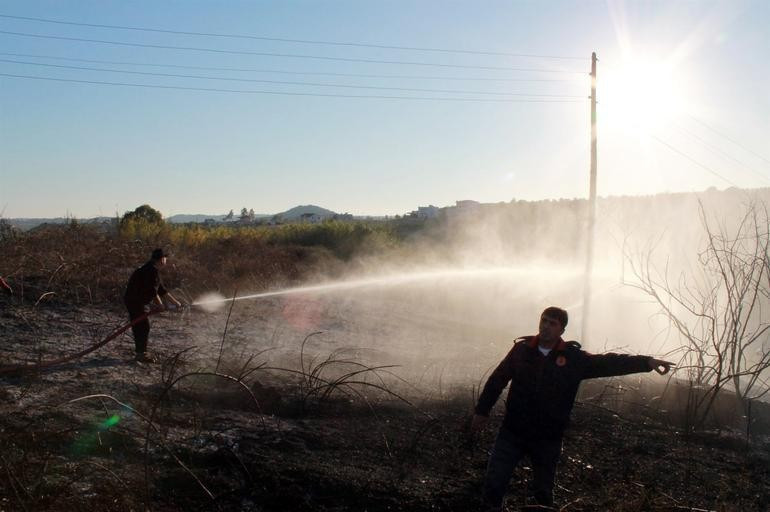 Tuğba Özay’ın yangın  paniği! - Resim: 4