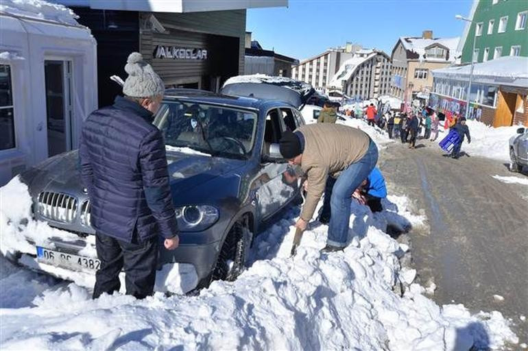 Tatilciler Uludağ'dan dönüyor - Resim: 4