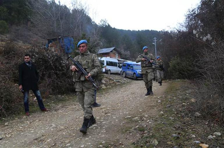22 gün oldu: Komandolar arıyor ancak hiçbir iz yok! - Resim: 4